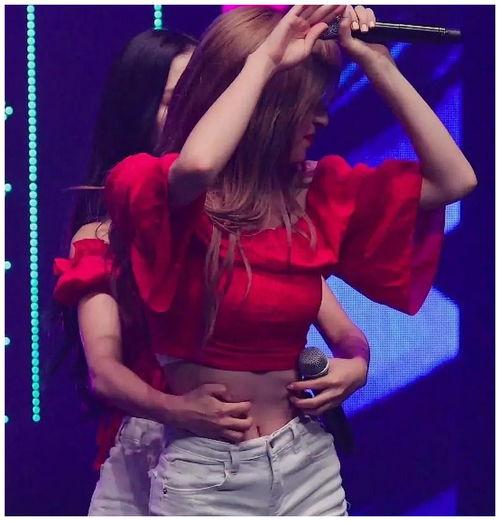 宇宙公主吃瓜,宇宙公主的瓜田奇遇记