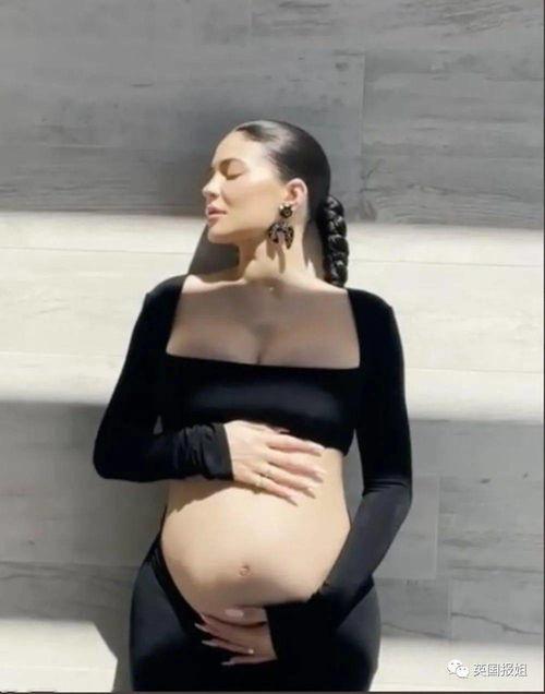 凯莉吃瓜群众,吃瓜群众的视角，揭秘娱乐圈风云