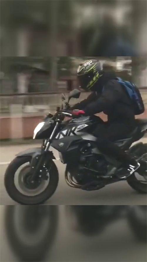 边吃瓜边喝酒,闲适生活的完美诠释